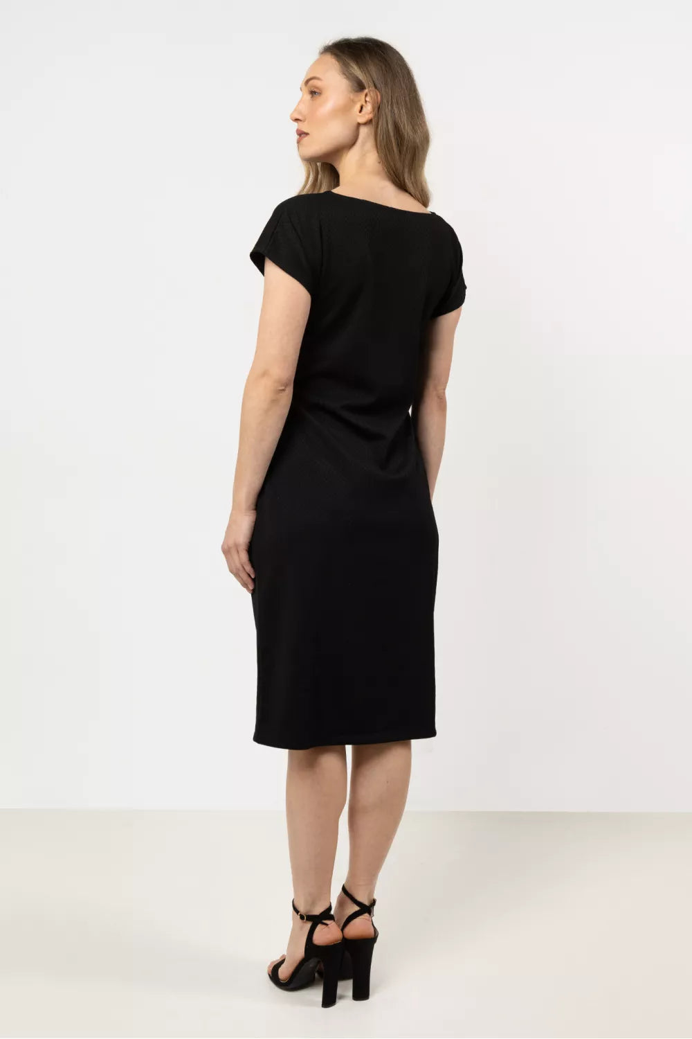Dieninė suknelė, modelis 212250 awama