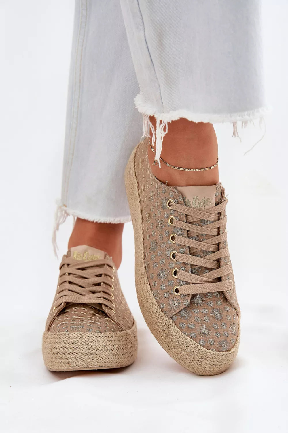 Sportbačiai, modelis 212620. Ženkite į stilių.