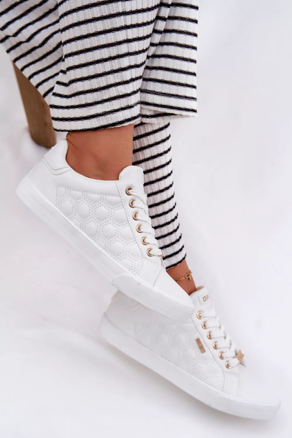 Sportbačiai, modelis 212727. Ženkite į stilių.