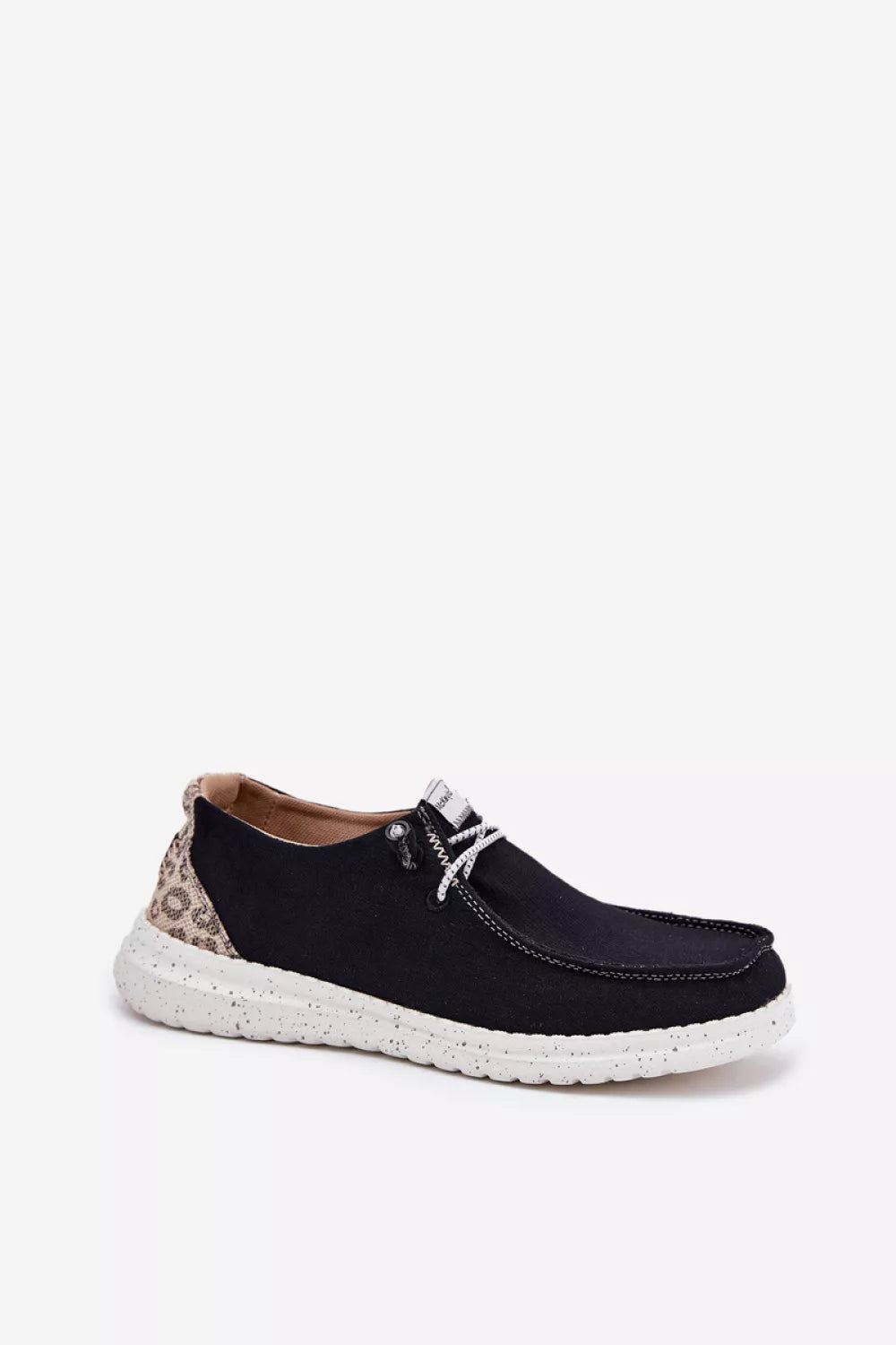 Pusbačiai, modelis 213485. Ženkite į stilių.