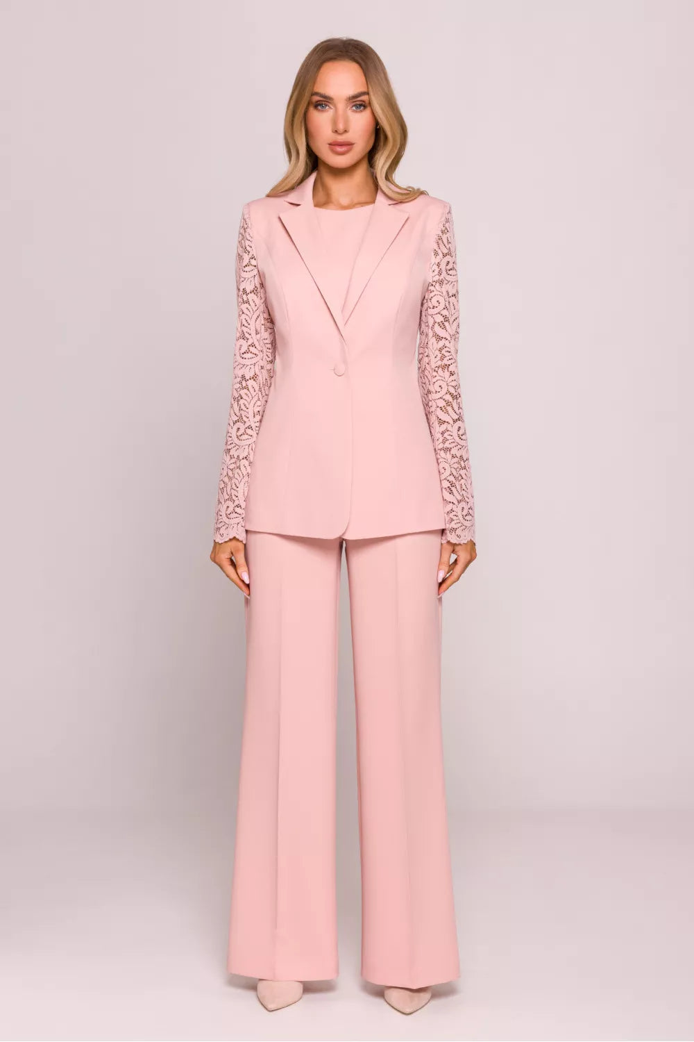 Striukė, modelis 213668 Moe