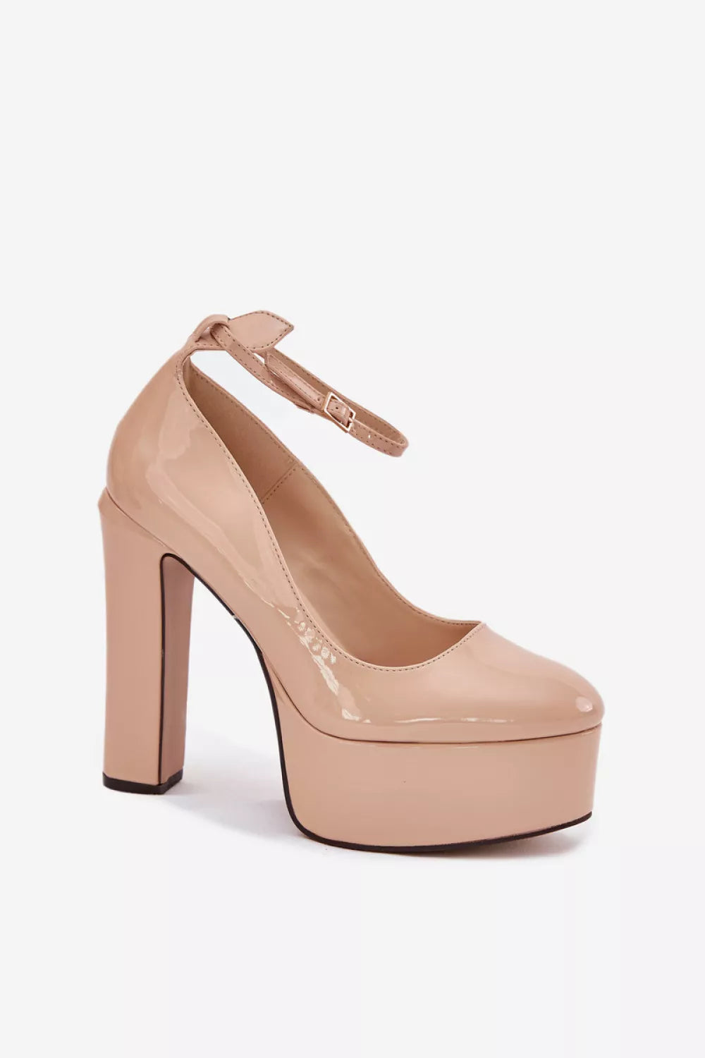 Elegantiški bateliai paaukštintu kulnu, modelis 213886