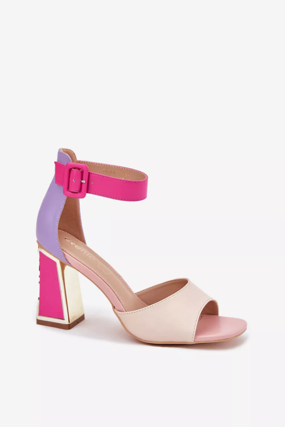 Basutės su kulniuku, modelis 213932 Step in style