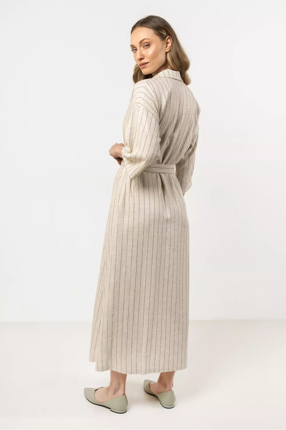 Dieninė suknelė, modelis 213969 awama