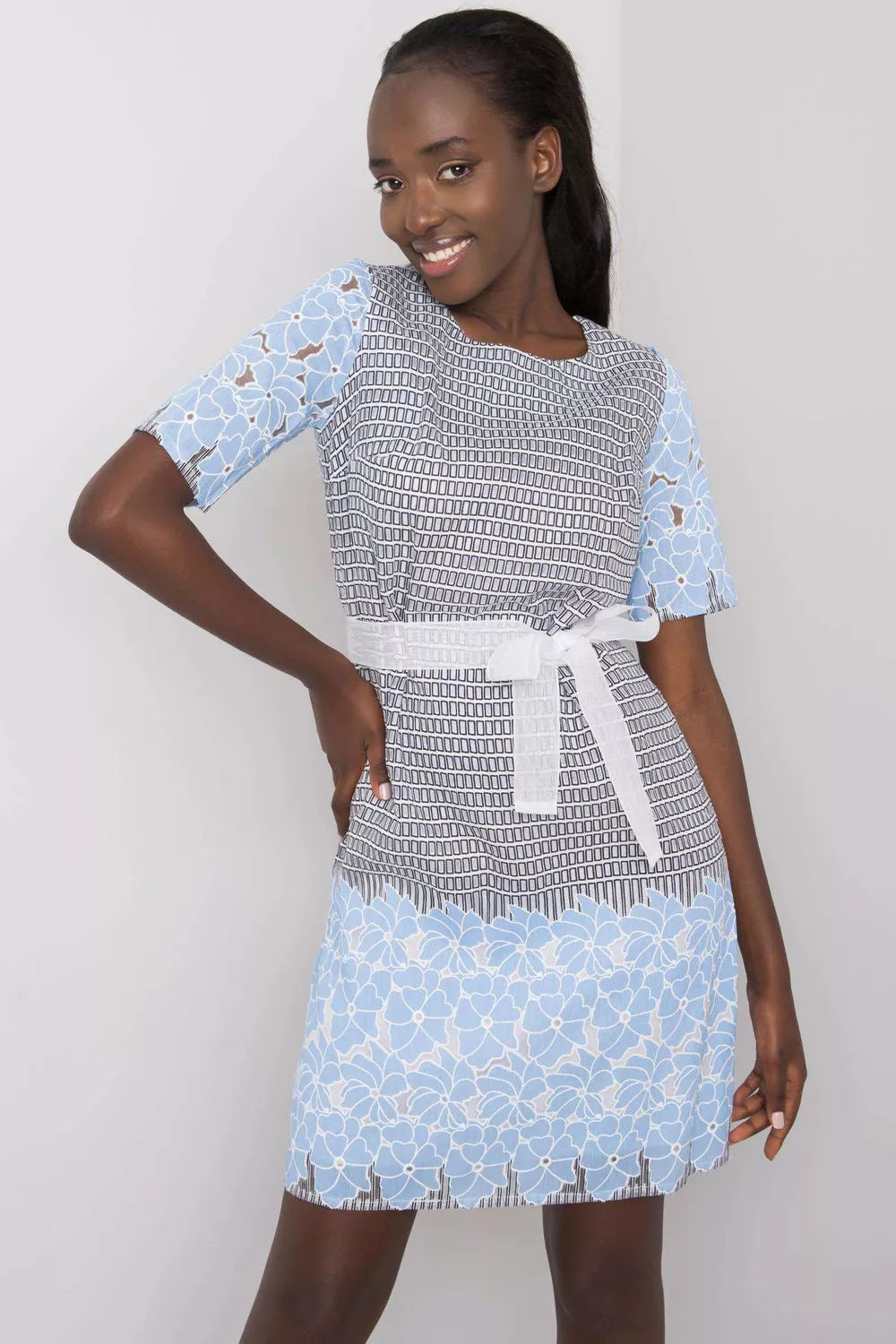 Dieninė suknelė, modelis 214290 Lakerta