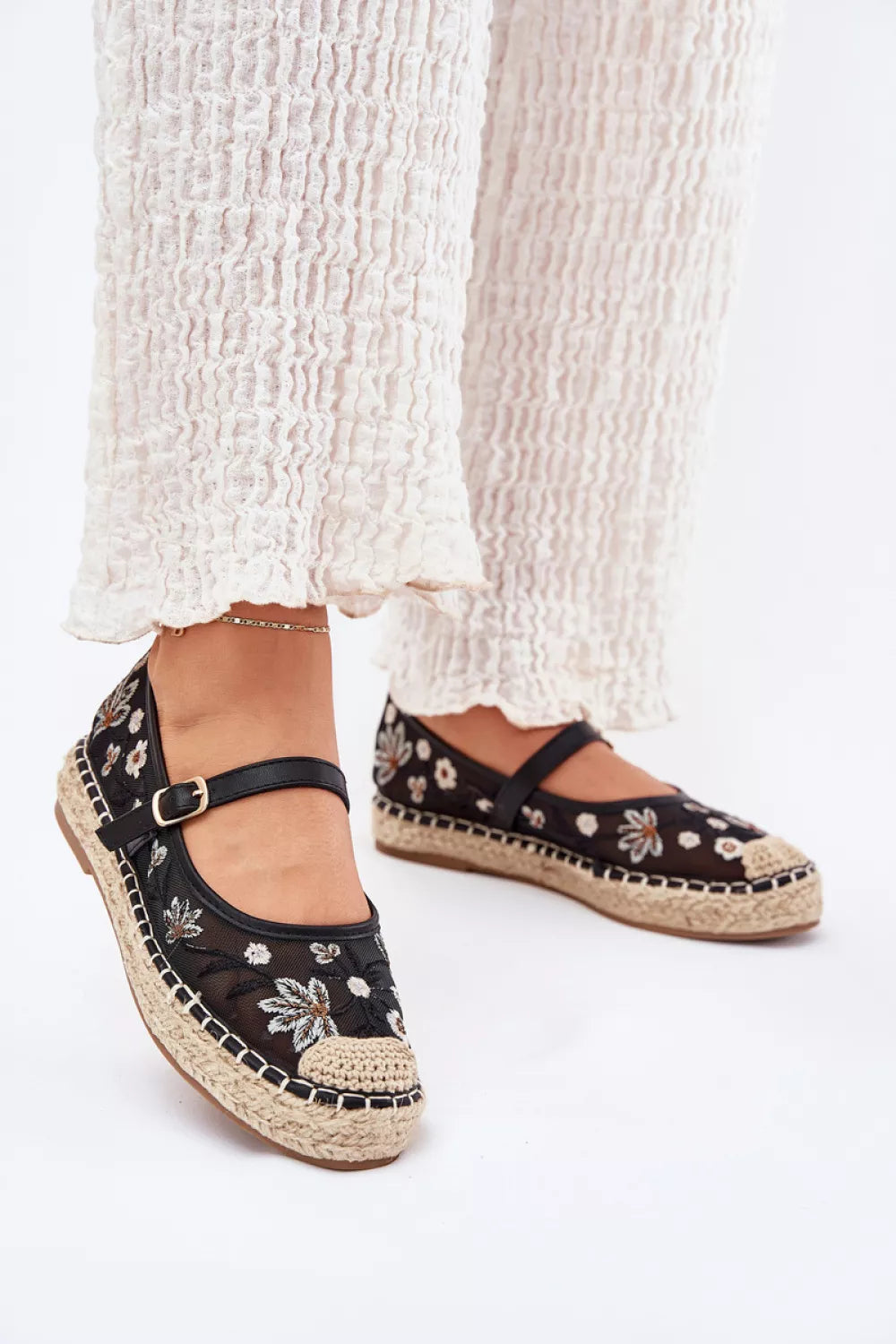 Espadrilių modelis 214314 – ženkite į stilių