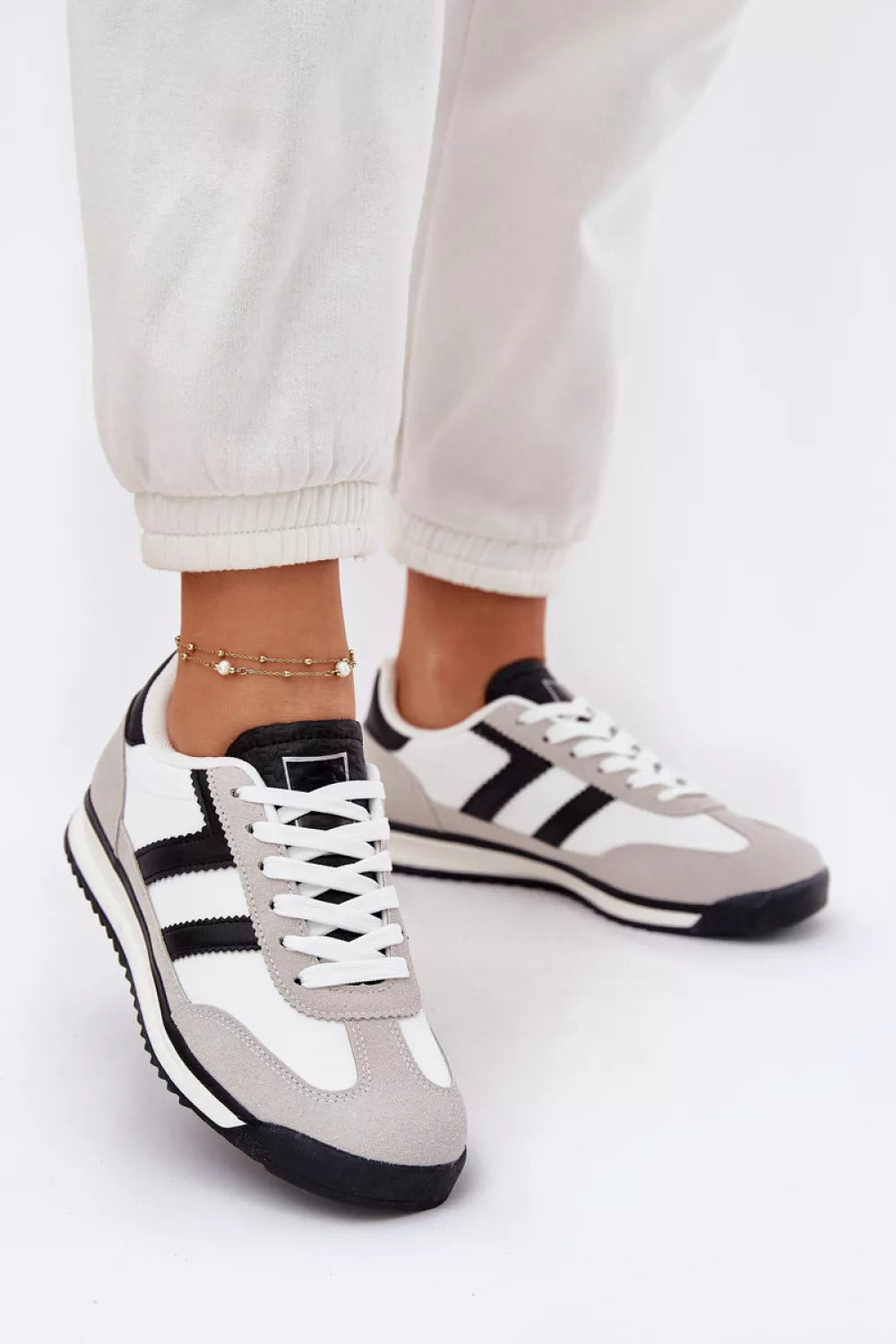 Sportiniai batai, modelis 214324. Ženkite į stilių.