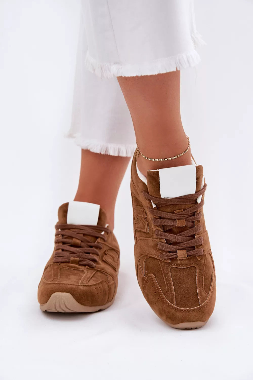 Sportiniai batai, modelis 214351. Ženkite į stilių.