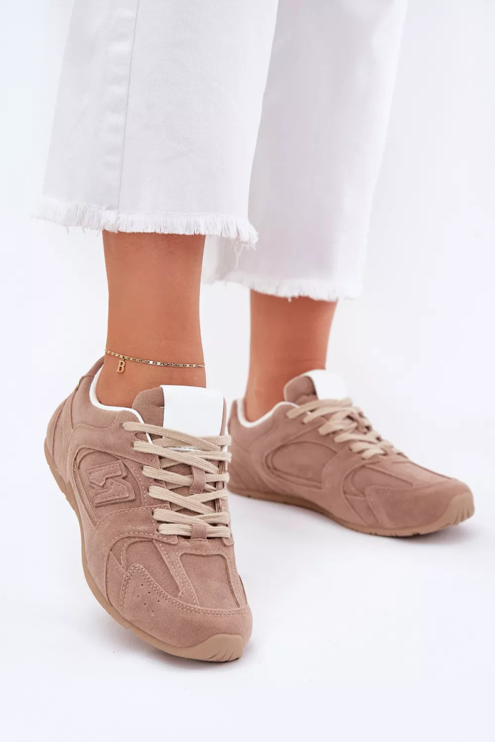 Sportiniai batai, modelis 214354. Ženkite į stilių.