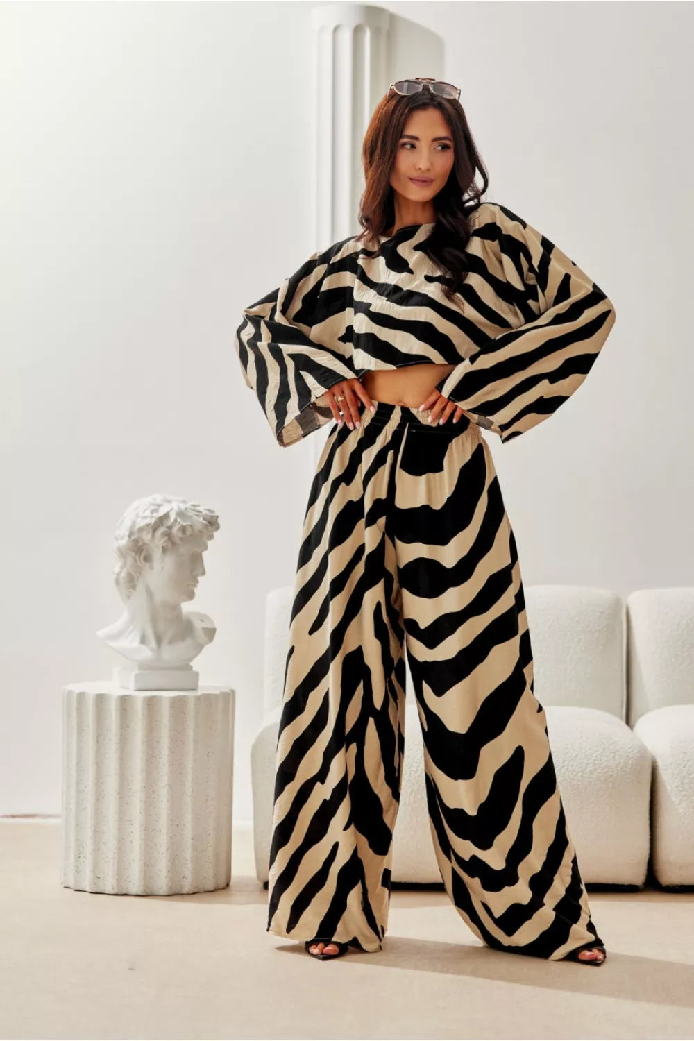 Moteriškos kelnės modelis 214533 Roco Fashion