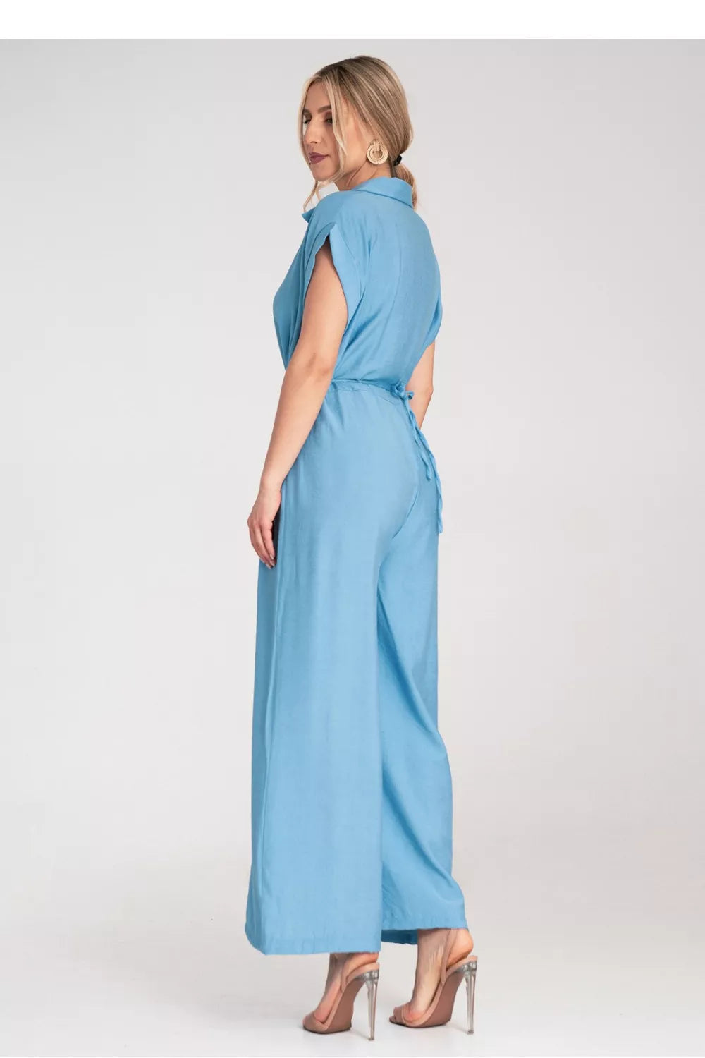 Kostiumas, modelis 214800, Figl