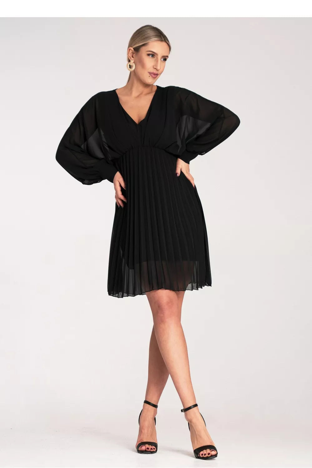 Kokteilinė suknelė, modelis 214824, Figl