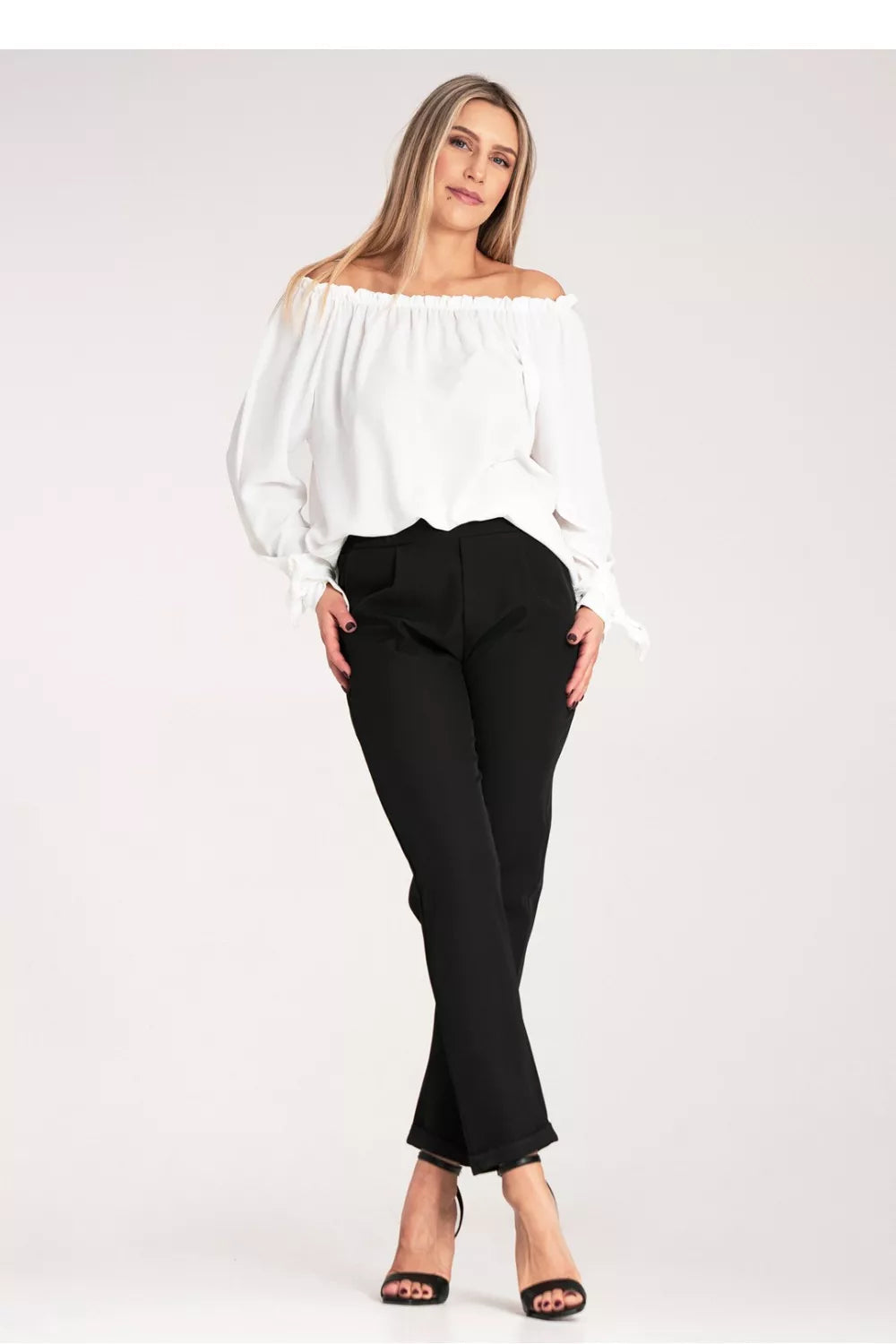 Moteriškos kelnės, modelis 214834, Figl