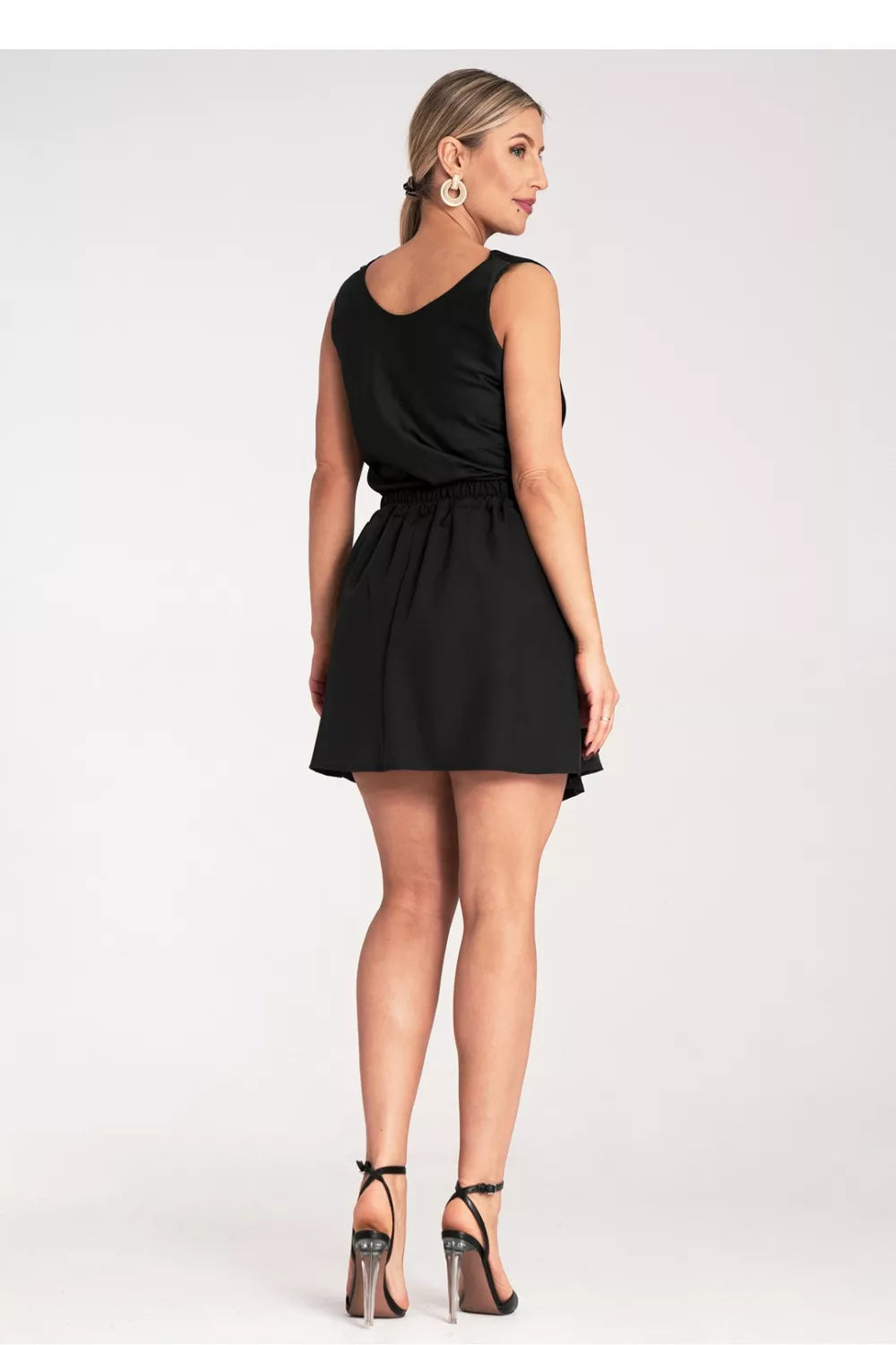 Trumpas sijonas, modelis 214841, Figl