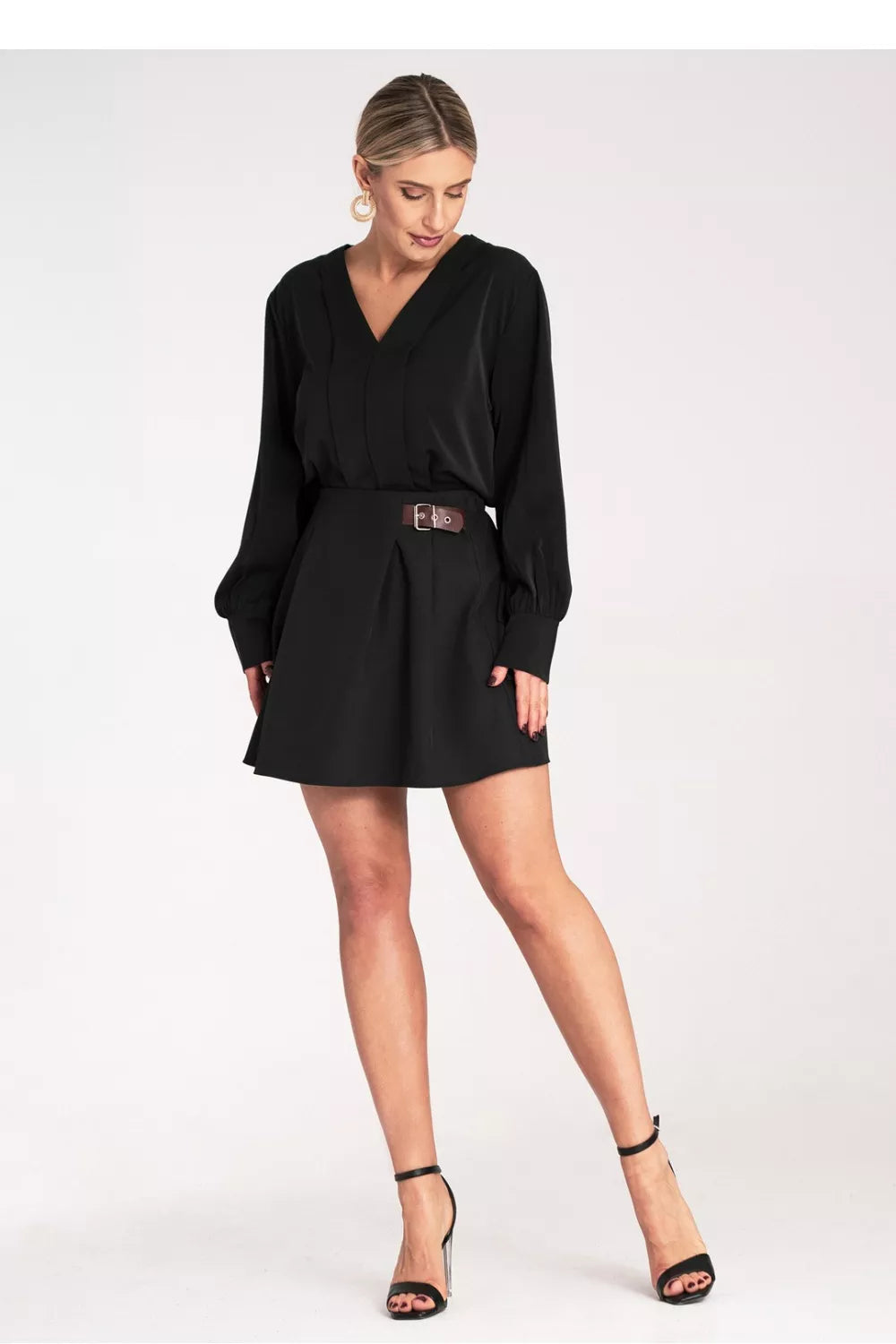 Trumpas sijonas, modelis 214846, Figl