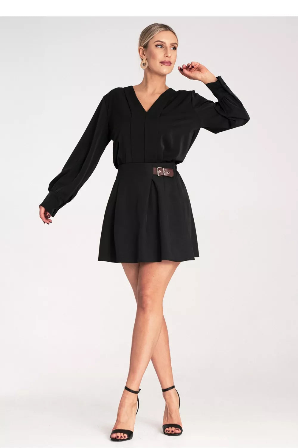 Trumpas sijonas, modelis 214846, Figl