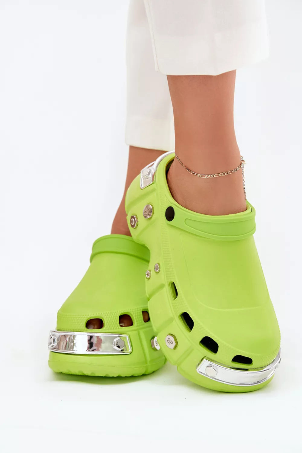 Šlepetės modelis 215052 Ženkite į stilių