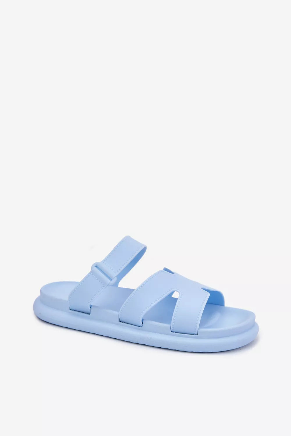 Šlepetės, modelis 215162. Ženkite į stilių.