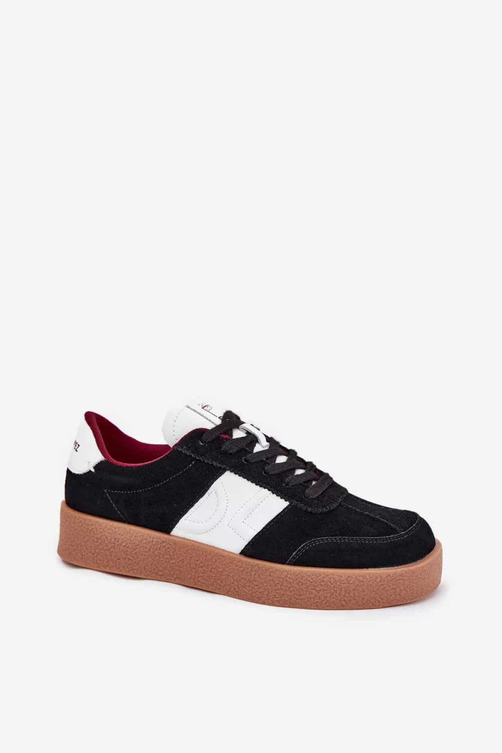 Sportiniai batai, modelis 215484. Ženkite į stilių.