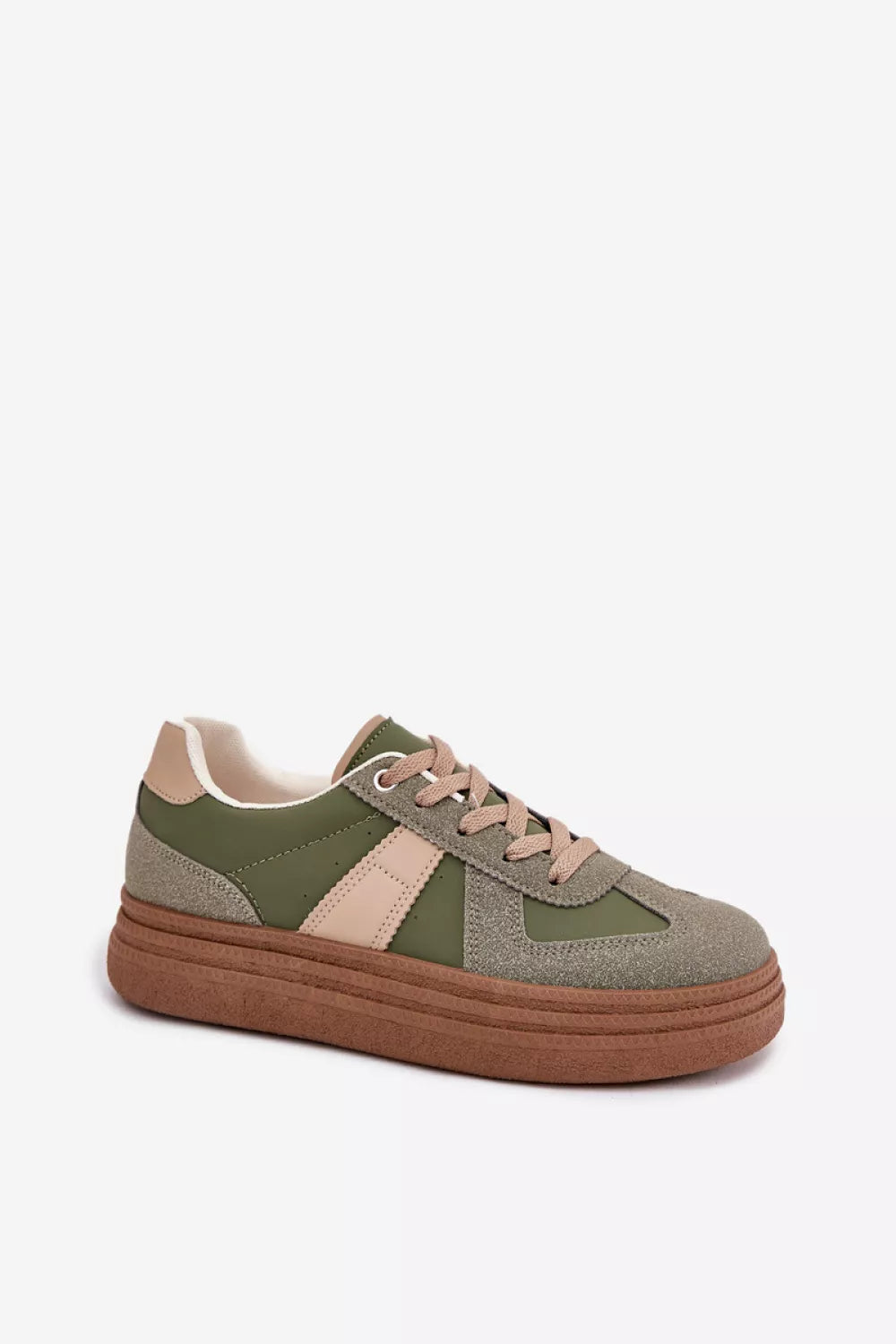 Sportiniai batai, modelis 215681. Ženkite į stilių
