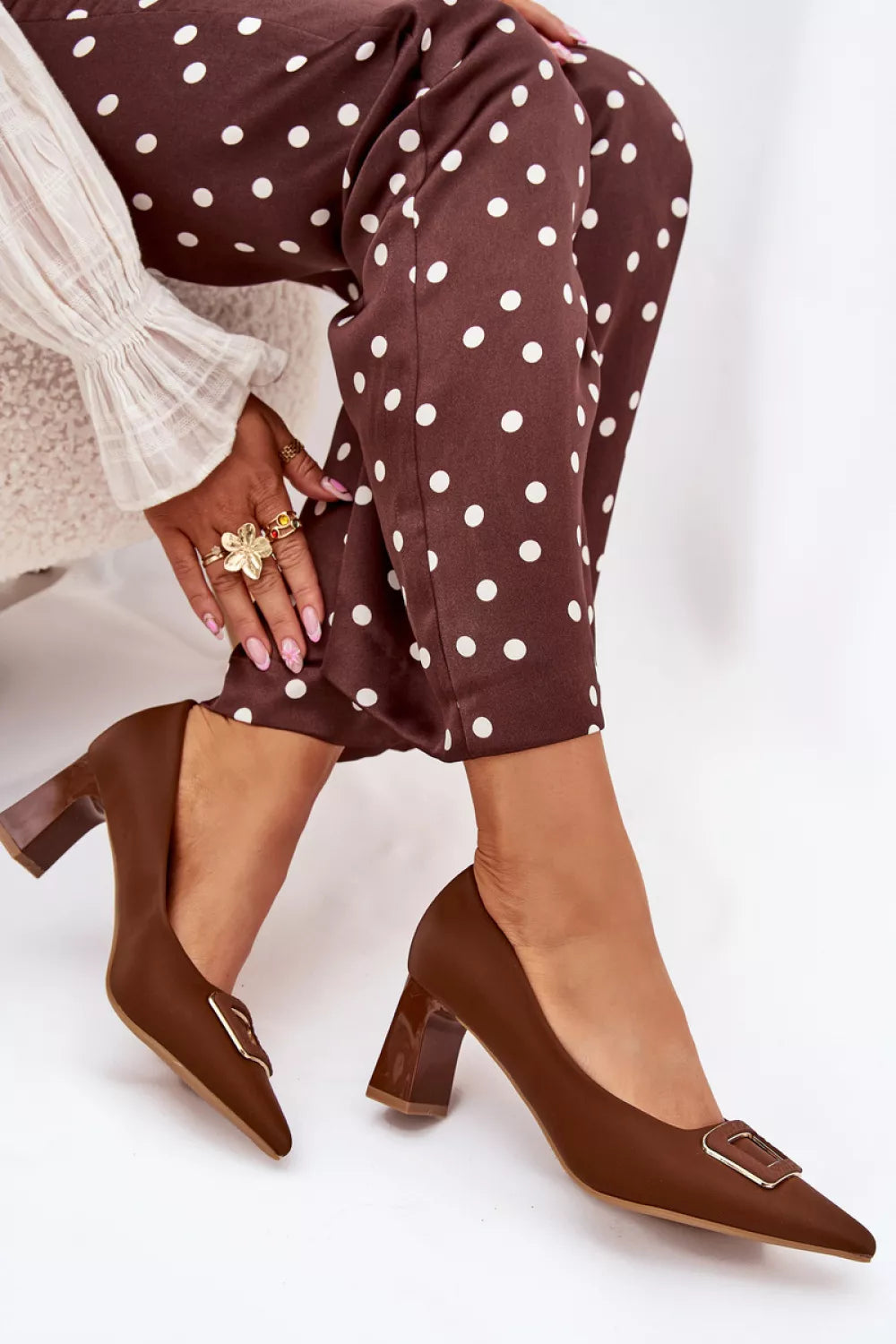 Bateliai su blokiniu kulnu modelis 216023 Ženkite stilingai