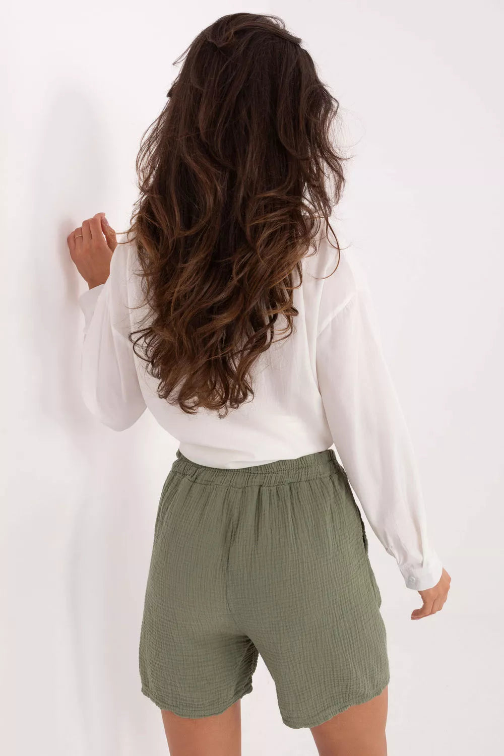 Šortai, modelis 216112, Italy Moda