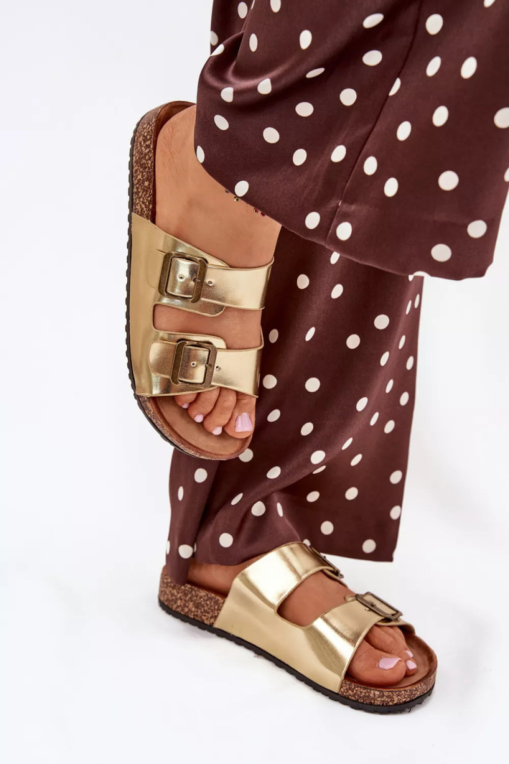 Flip-flop'ai, modelis 216127. Ženkite stilingai.