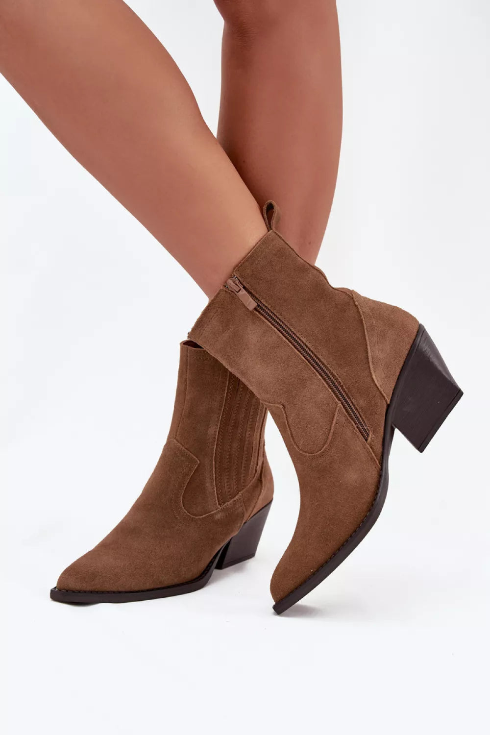 Bateliai su kulnu, modelis 216645 Step in style