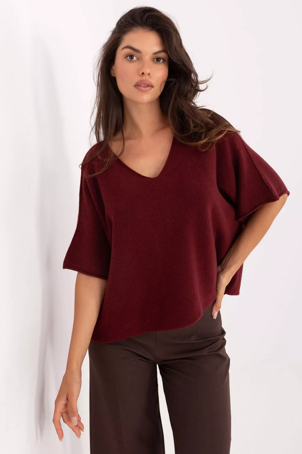 Megztinis trumpomis rankovėmis, modelis 216680 Italy Moda