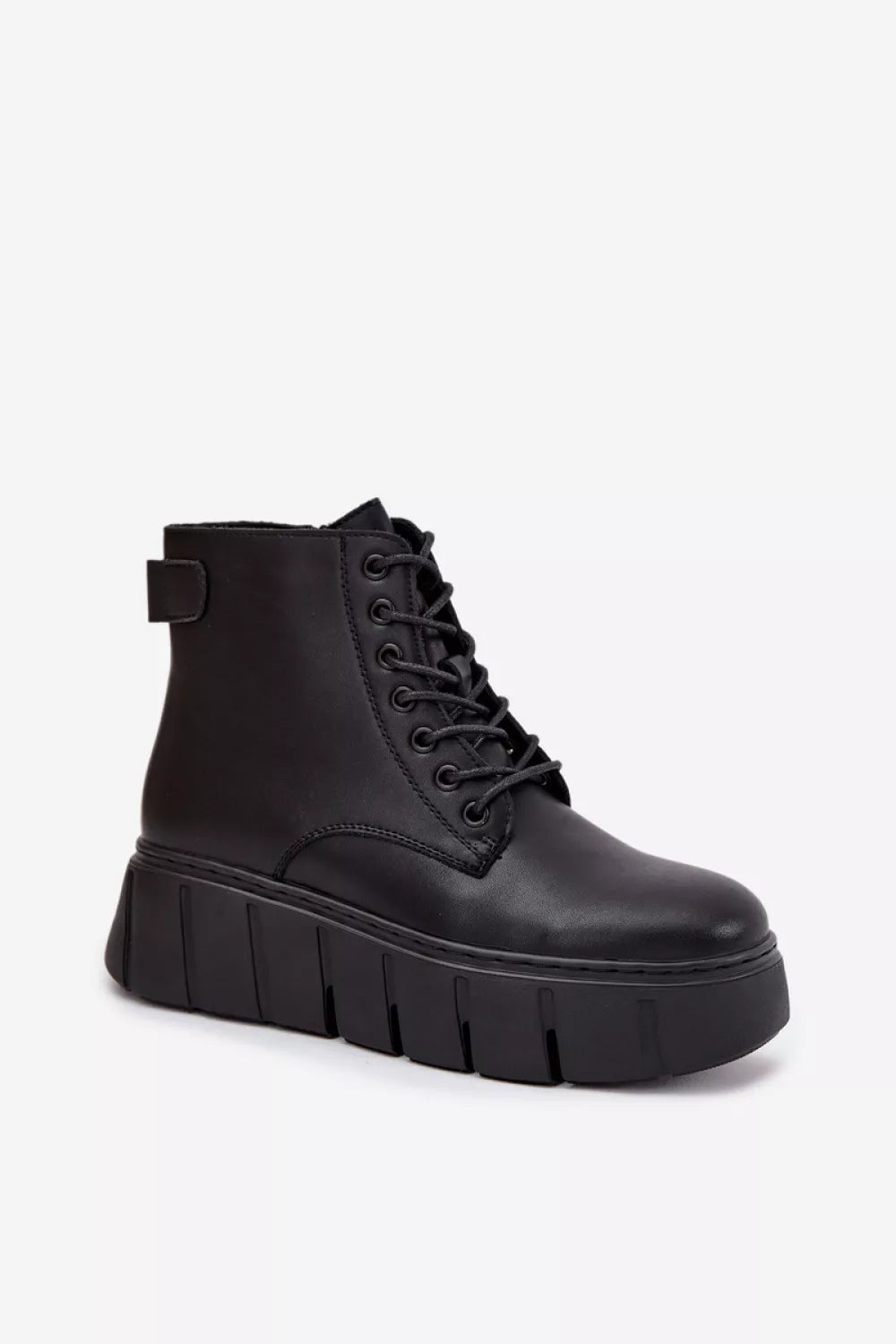 Batai, modelis 216834 Step in style