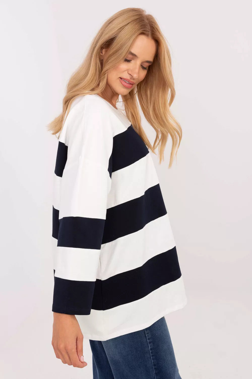 Bluzė modelis 217030 Relevance