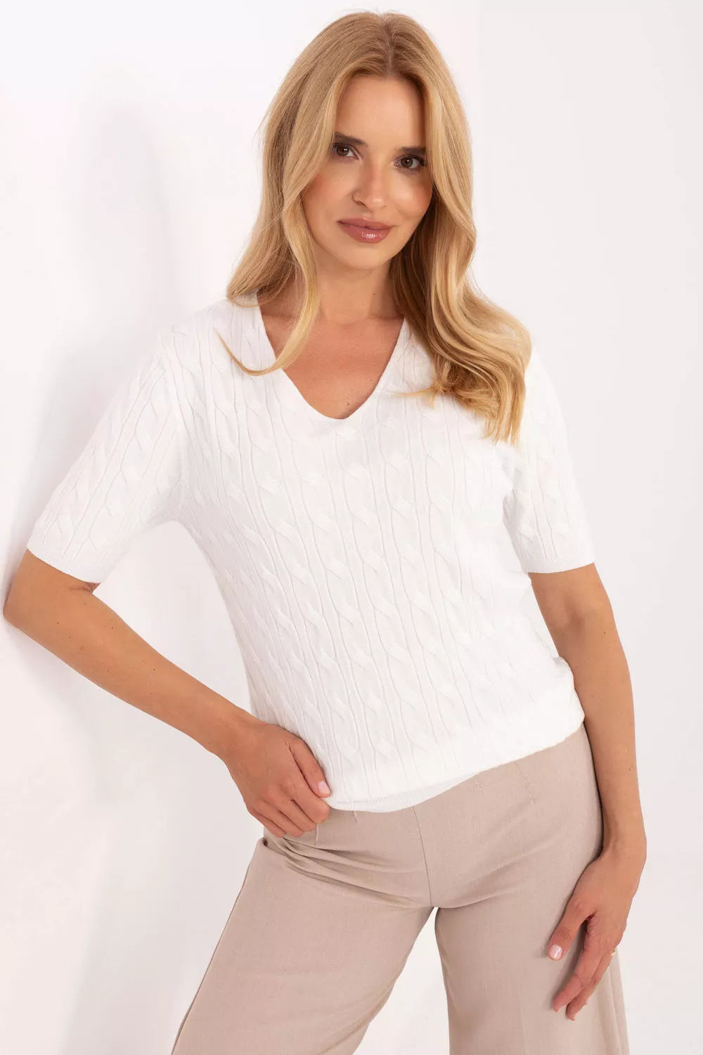 Megztinis trumpomis rankovėmis modelis 217330 Factory Price