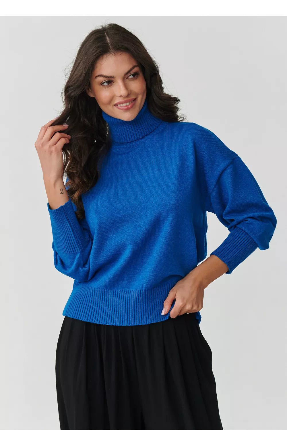 Megztinis su golfu, modelis 217398 Makadamia