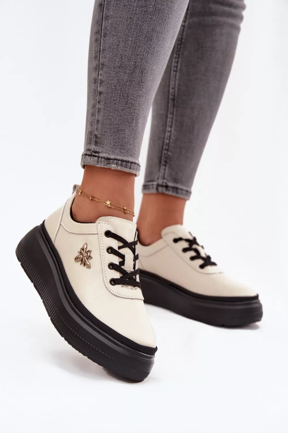 Pusbačiai modelis 217483 Step in style