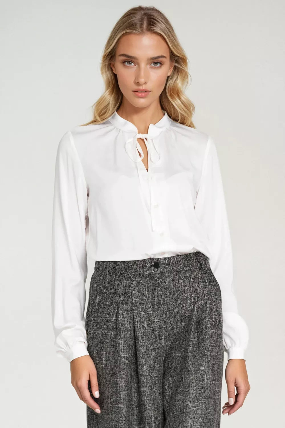 Marškiniai ilgomis rankovėmis, modelis 217587 Nife