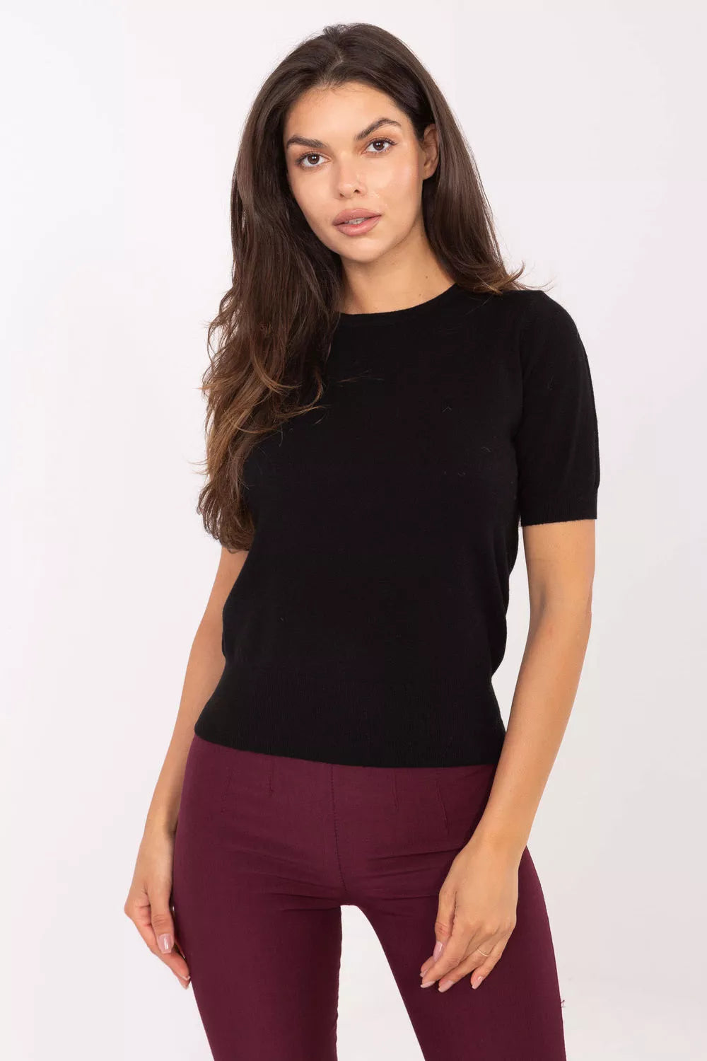 Megztinis trumpomis rankovėmis modelis 217629 Factory Price