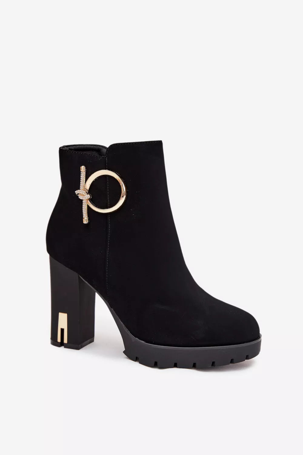 Kulniukai, modelis 217734, Step in style