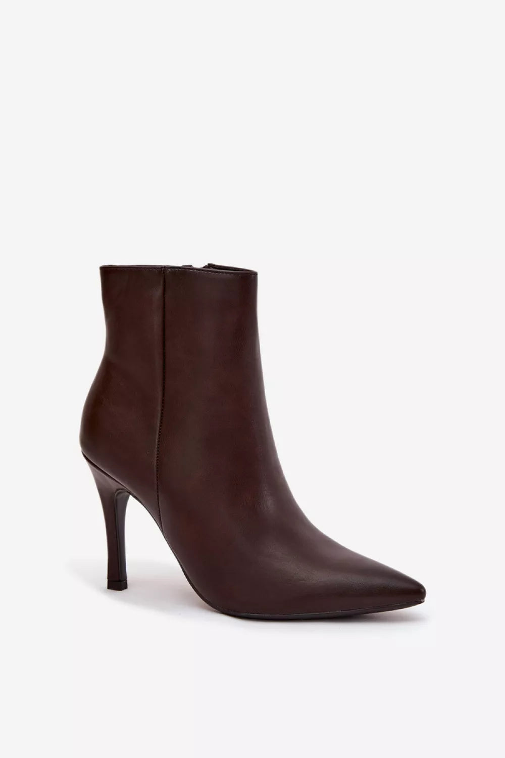 Batai su kulnu, modelis 217791 Step in style