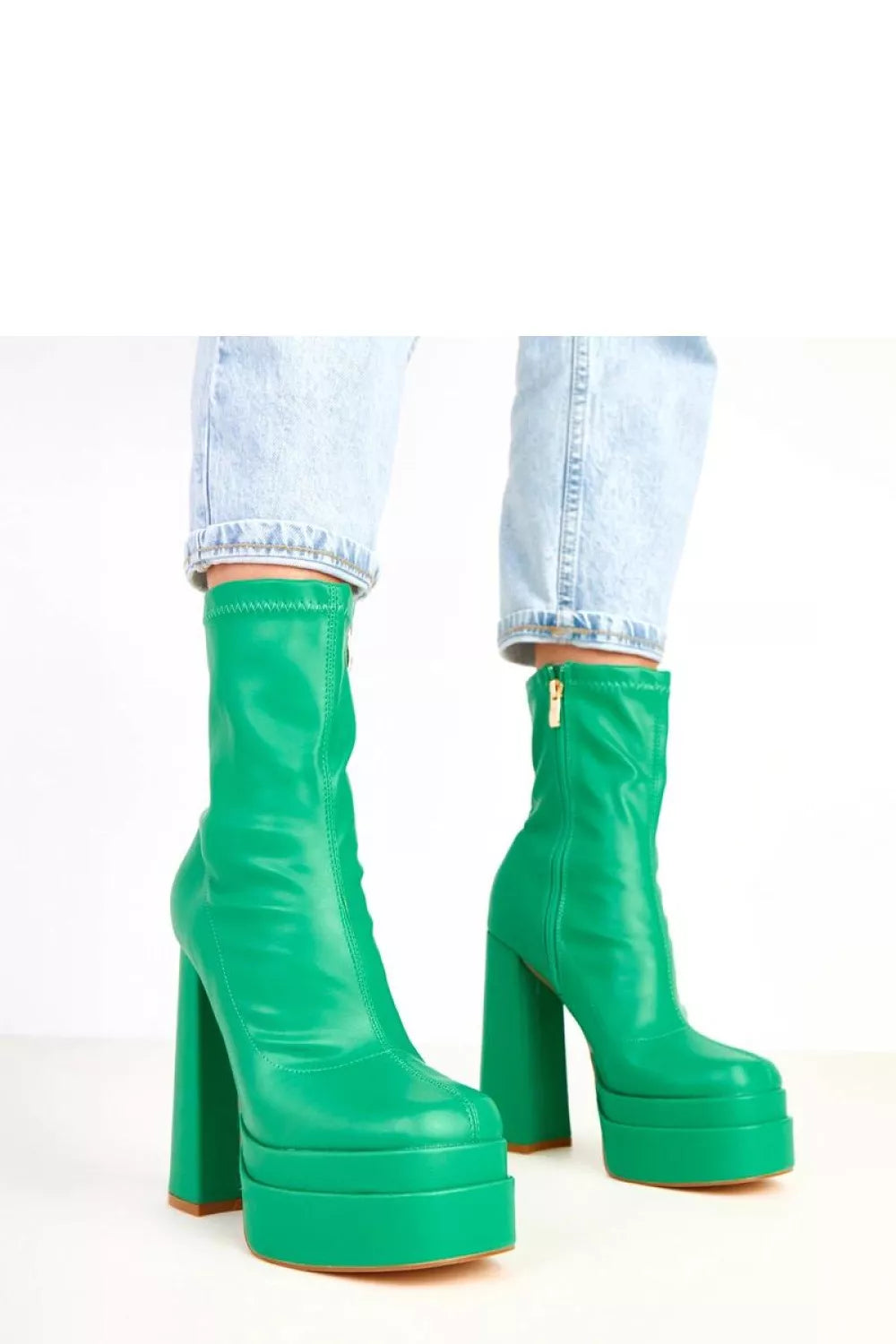 Aulinukai su kulnu modelis 217894 Solea