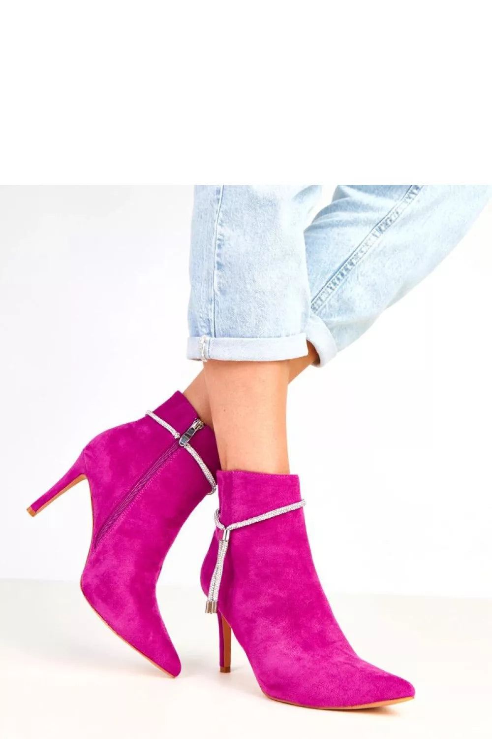 Aulinukai su kulnu, modelis 217913 Solea