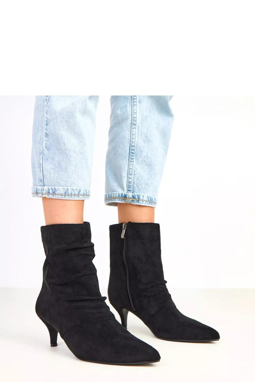 Auliniai batai modelis 217914 Solea