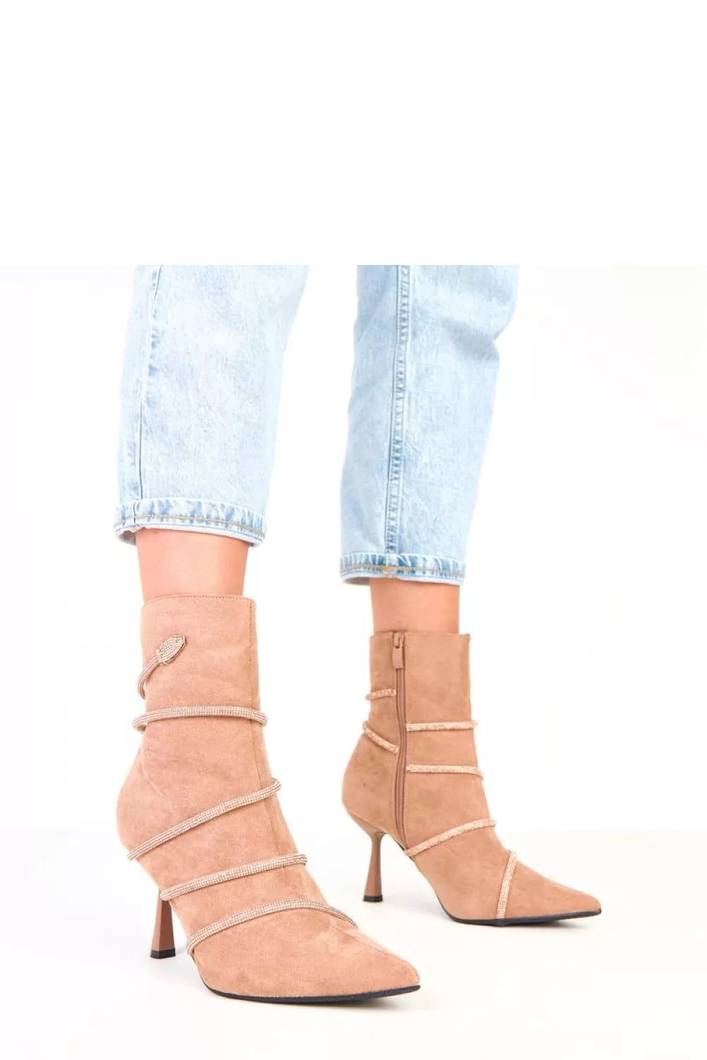 Aulinukai su kulnu, modelis 217923 Solea