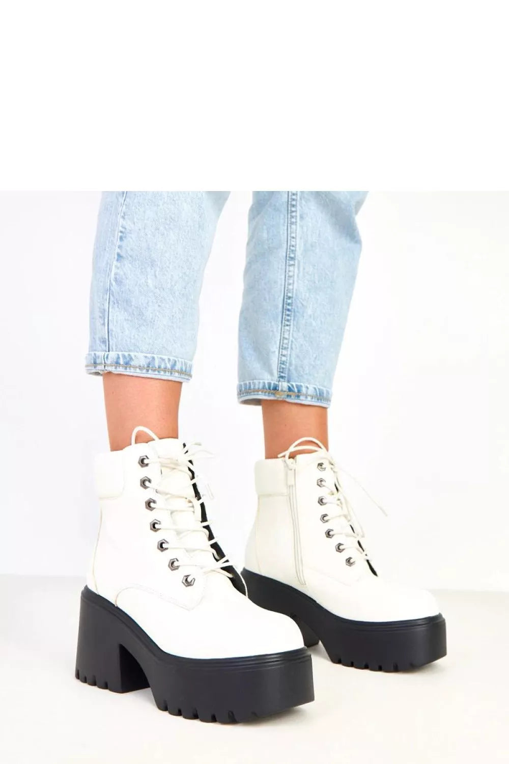 Aulinukai su kulnu, modelis 217926 Solea