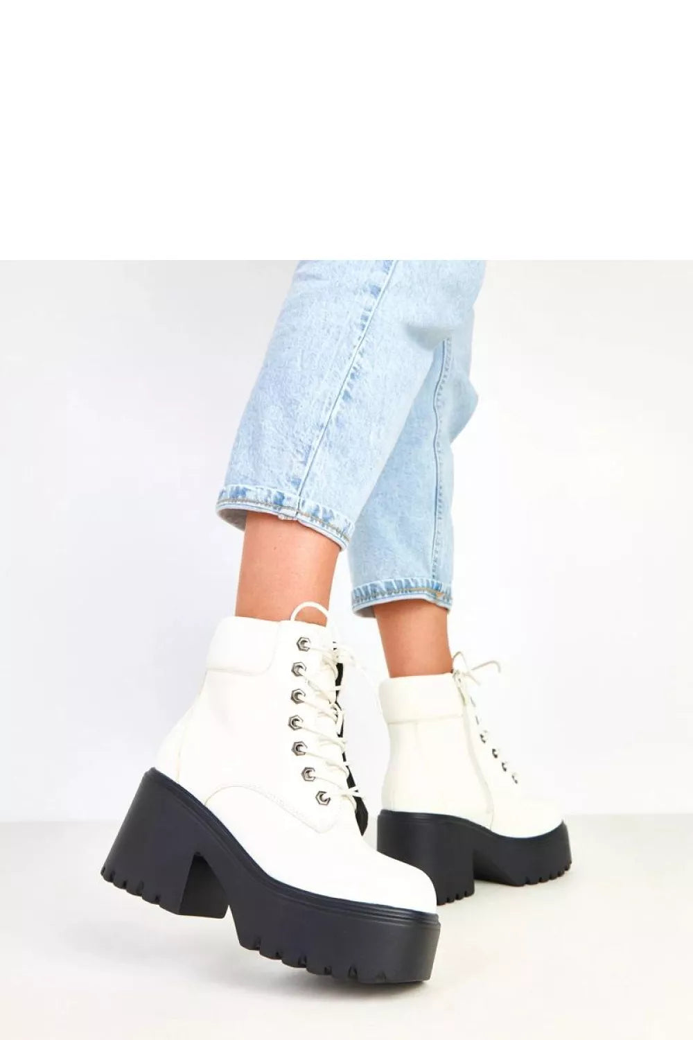 Aulinukai su kulnu, modelis 217926 Solea