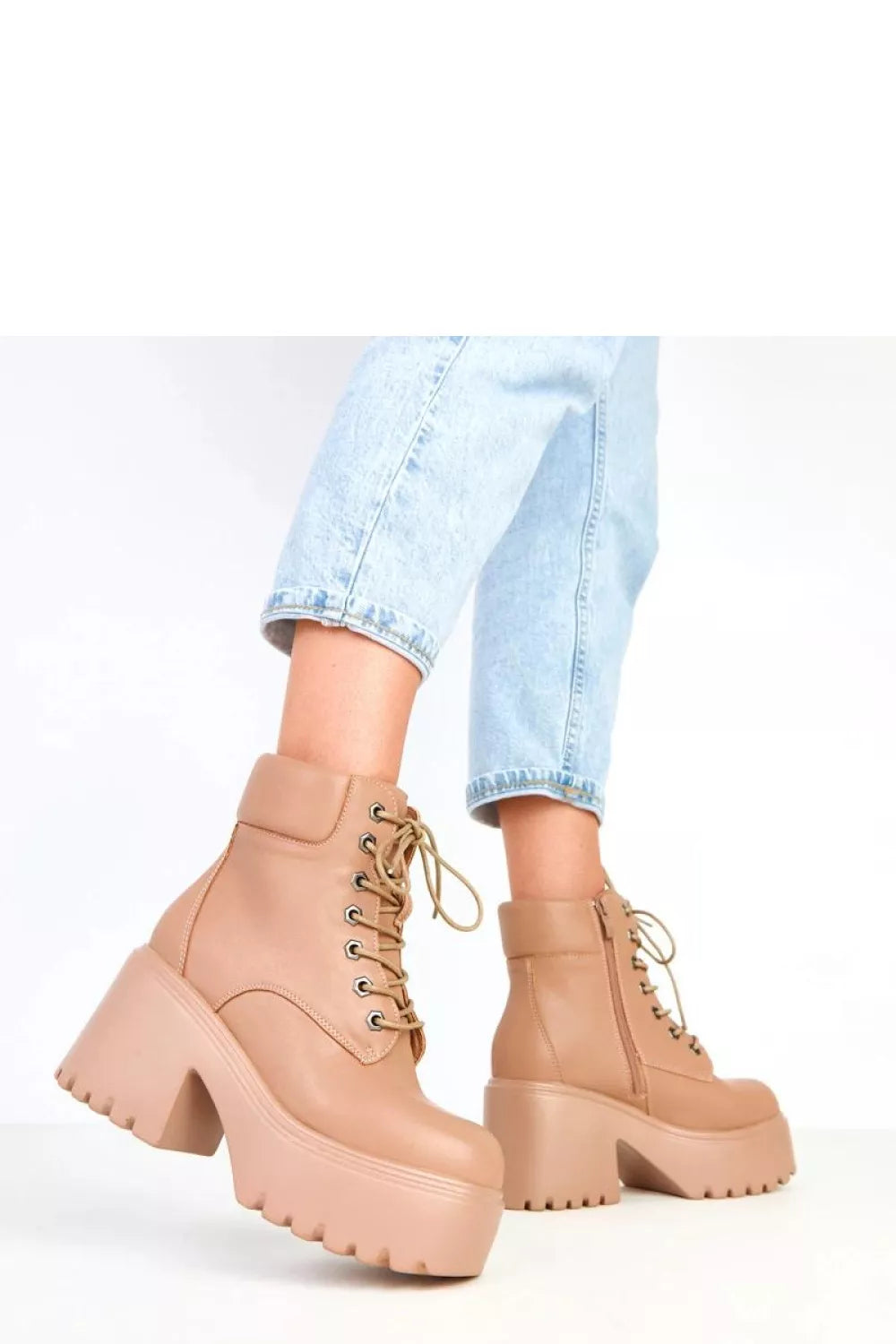 Aulinukai su kulnu, modelis 217928 Solea