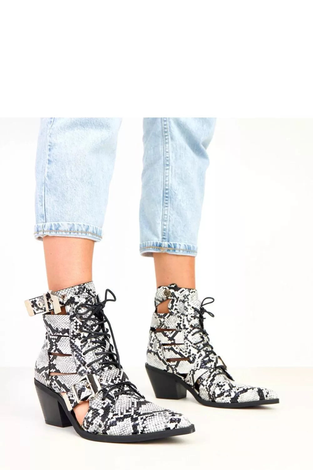 Aulinukai su kulnu, modelis 217931 Solea