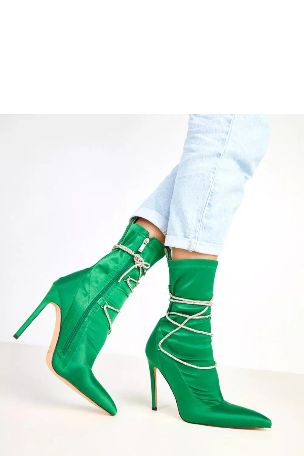 Aulinukai su kulnu, modelis 217944 Solea