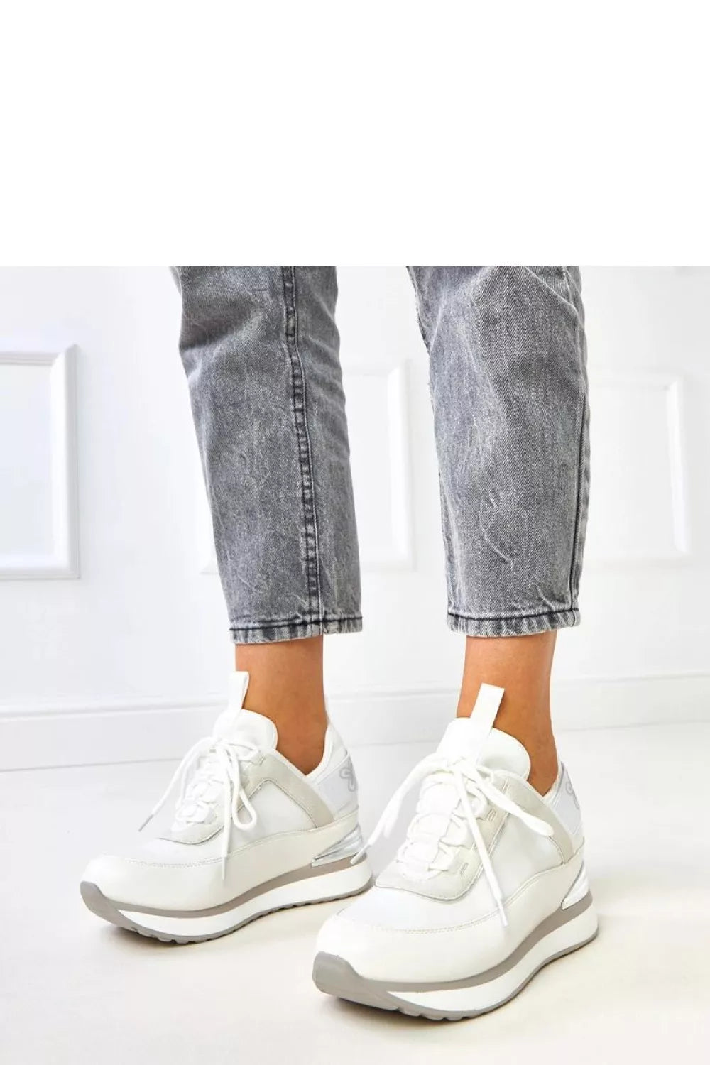 Sportiniai batai modelis 217946 Solea