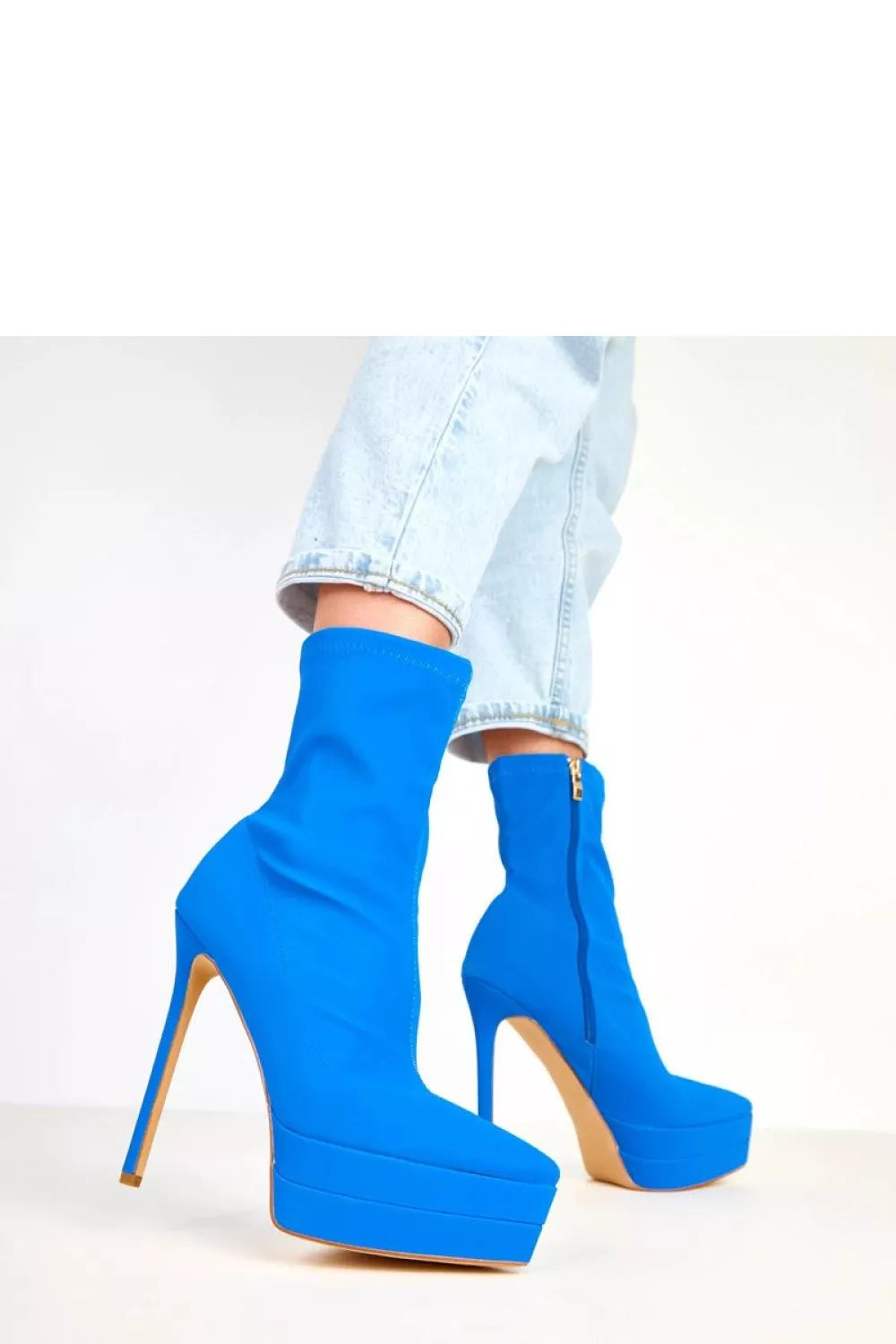 Kulniniai batai modelis 217957 Solea