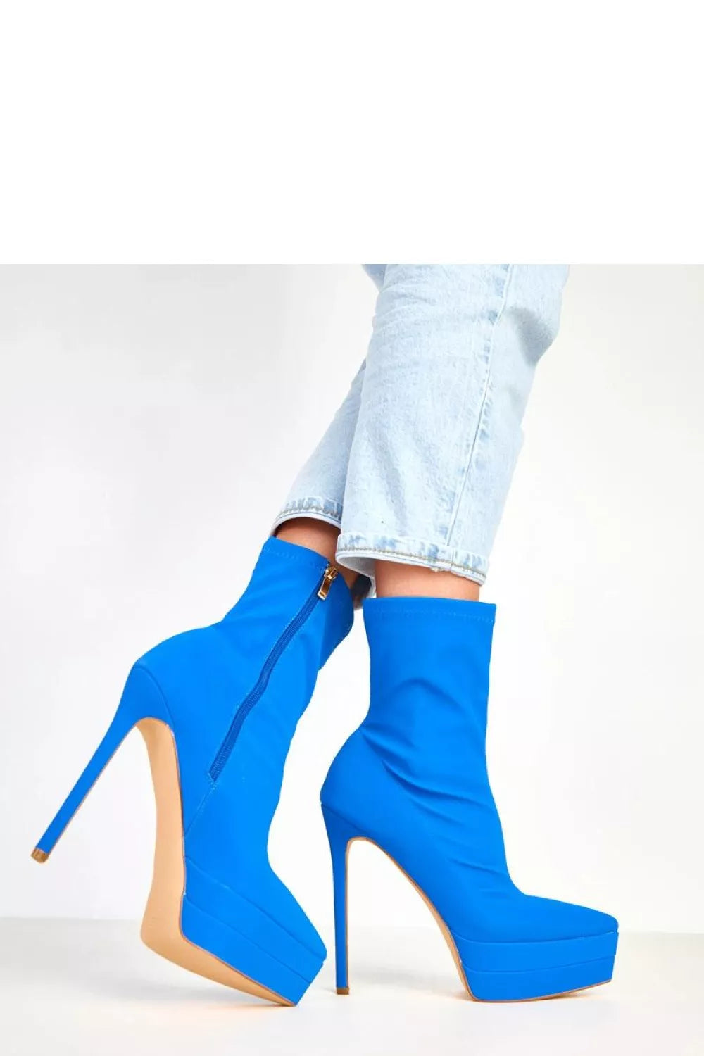 Kulniniai batai modelis 217957 Solea